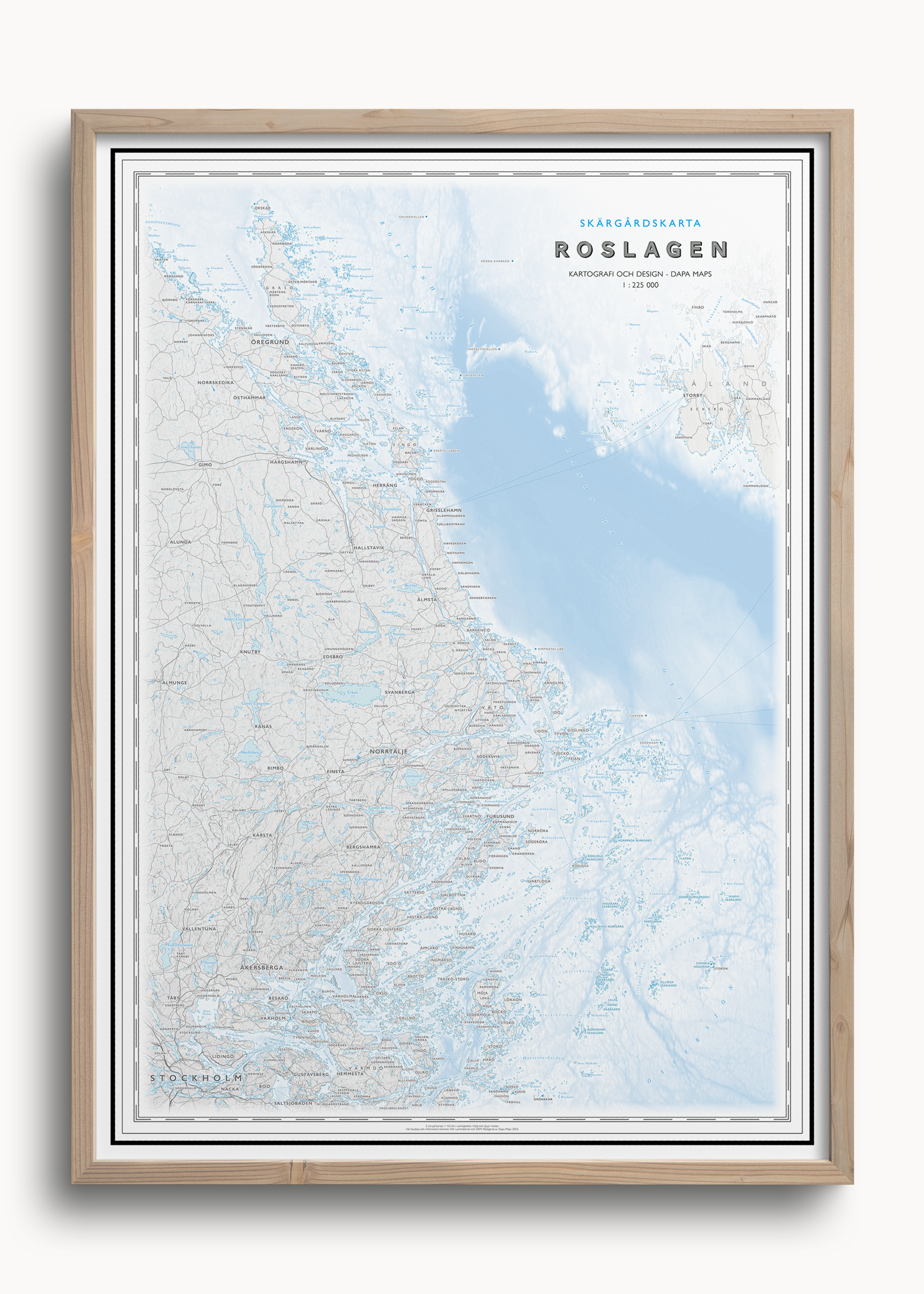 Skärgårdskarta Roslagen, inramad i ek